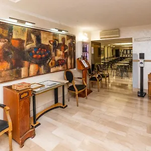 Hotel Center 2, Rome