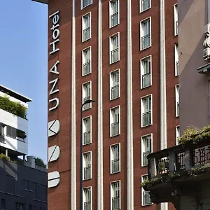 https://una-hotel-mediterraneo.it-lombardy.com