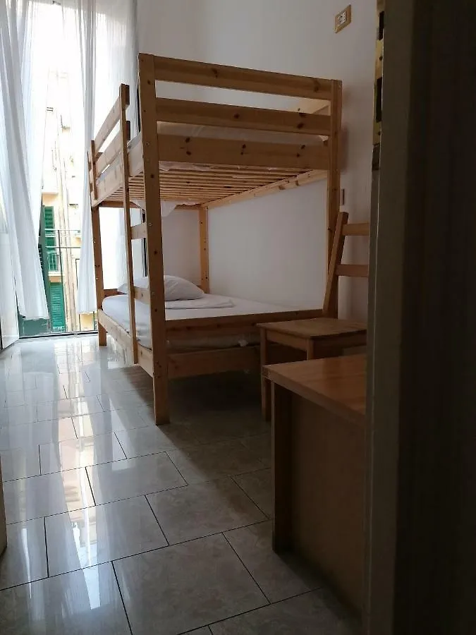 Varese Guest House Rome